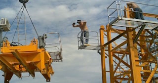 Демонтаж башенного крана в Киржаче - услуги по демонтажу от Сварной-Крж от 1529 руб.
